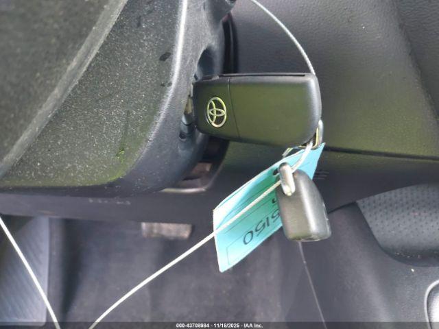 Toyota Corolla Le Image 7