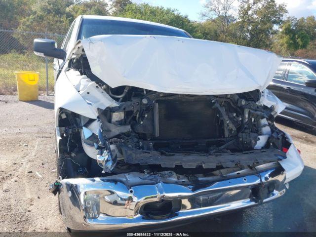 Ram 1500 Big Horn  4x4 6'4 Box Image 6