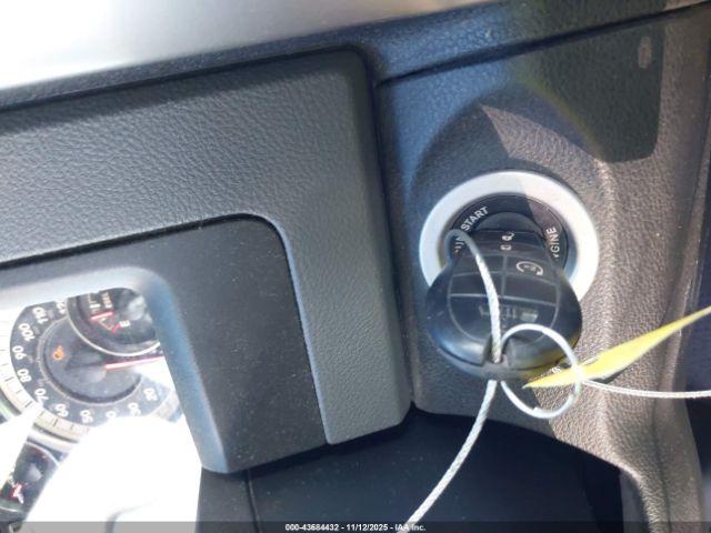 Ram 1500 Big Horn  4x4 6'4 Box Image 12