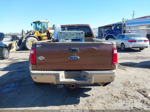 Ford F-350 Lariat Image 17