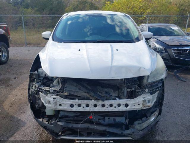 Ford Escape Se Image 5