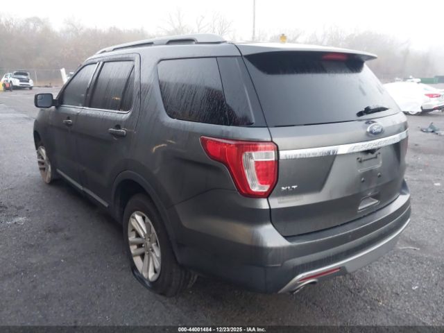 Ford Explorer Xlt Image 9
