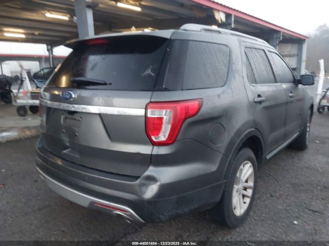Ford Explorer Xlt Image 2