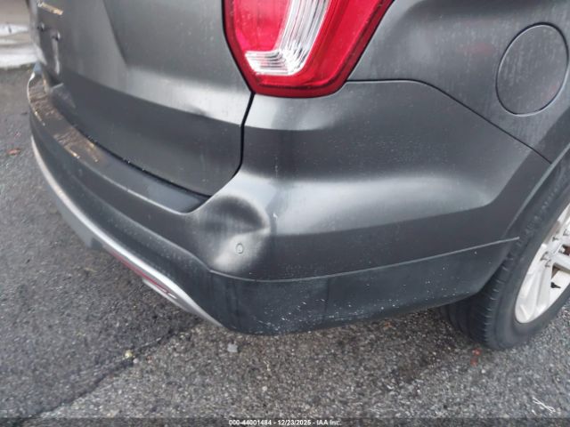 Ford Explorer Xlt Image 15