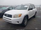 Toyota RAV4 Image 4