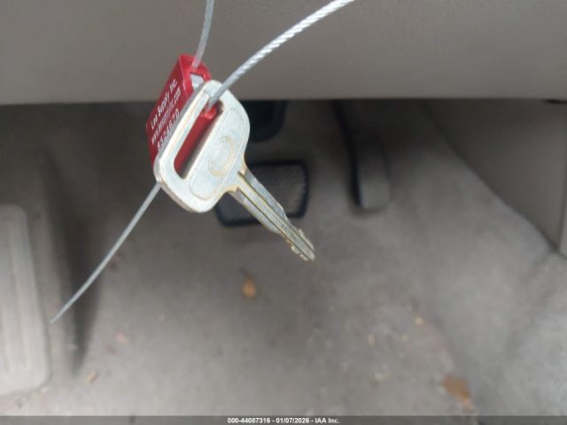 Toyota RAV4 Image 11