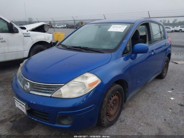 Nissan Versa 1.8s Image 5