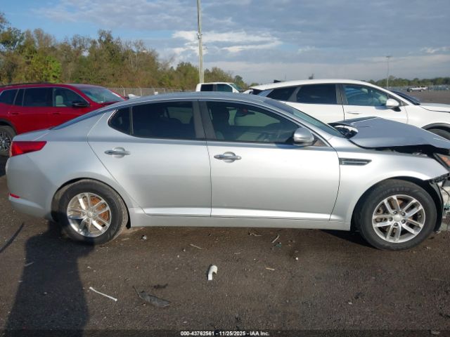 Kia Optima Lx Image 12