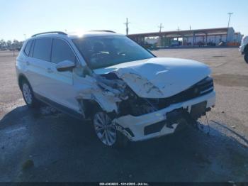  Salvage Volkswagen Tiguan