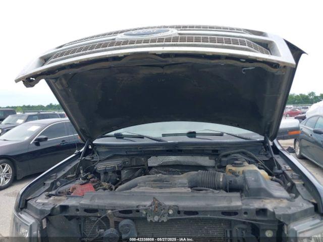 Ford F-150 Platinum Image 10